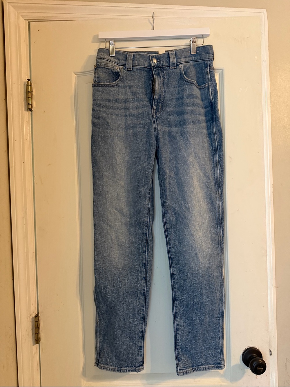 Madewell perfect vintage Straight Jeans in Light Blue Wash 28